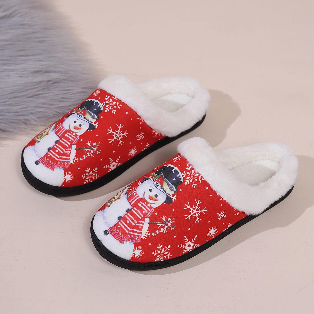 Picture of Cross-Border Spot New Cotton Slippers for Women Spring Japanese Fashion Home Wear-Resistant Slippers Cotton Shoes Cute Christmas Series