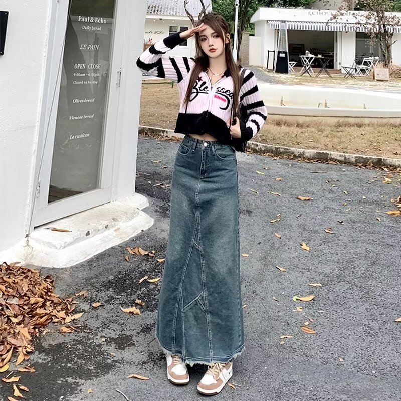 Niche Design Lotus Leaf Hip Fishtail Skirt Women's 2024 Summer New High Waist Split Denim Skirt