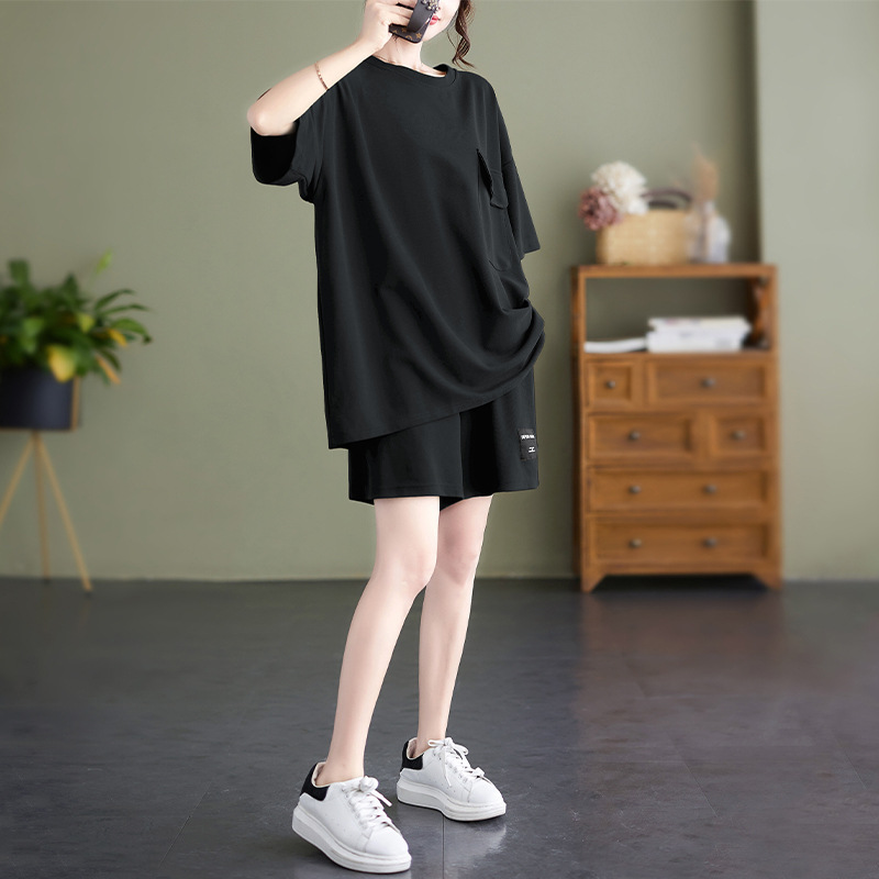 Picture of 2023 Summer European Style Pocket Design Casual Suit Women's Loose Slimming Fashionable Loose Short-sleeved Shorts Two-piece Set