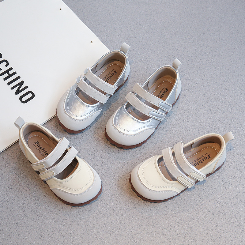 Girls' little leather shoes, 2025 new princess-style soft-soled flats, summer dress pairing, silver loafers, children's shoes