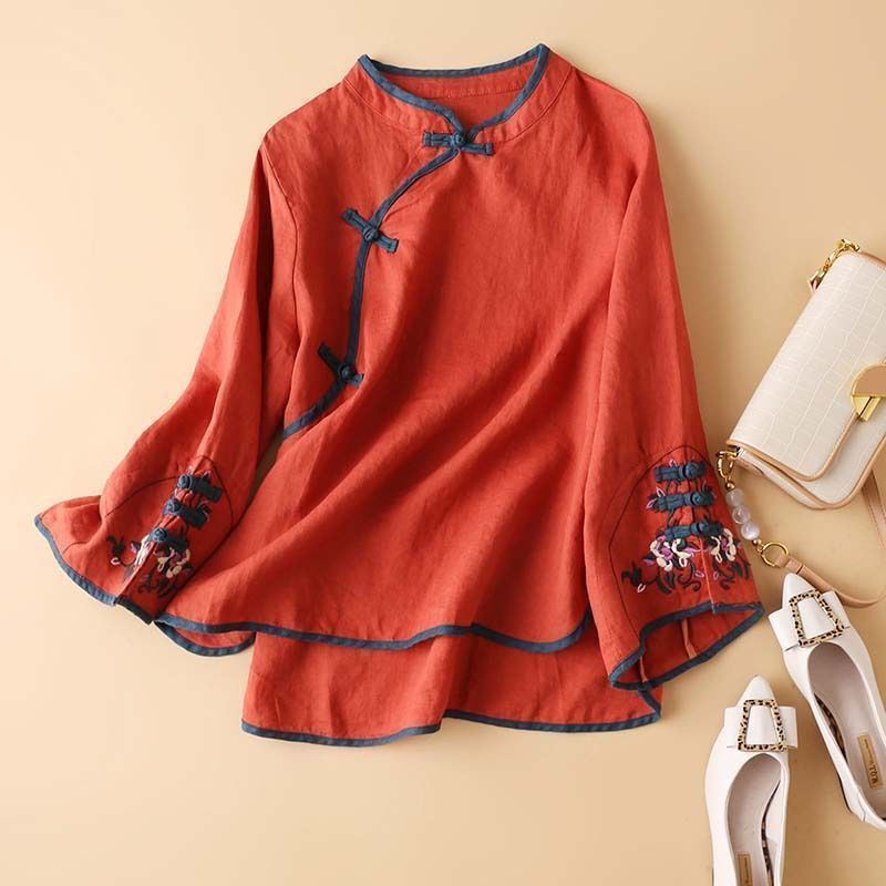 Spring and Autumn Women's 2024 New Chinese Style National Fashion Women's Slant Placket Button Top Artistic Embroidered Loose Blouse