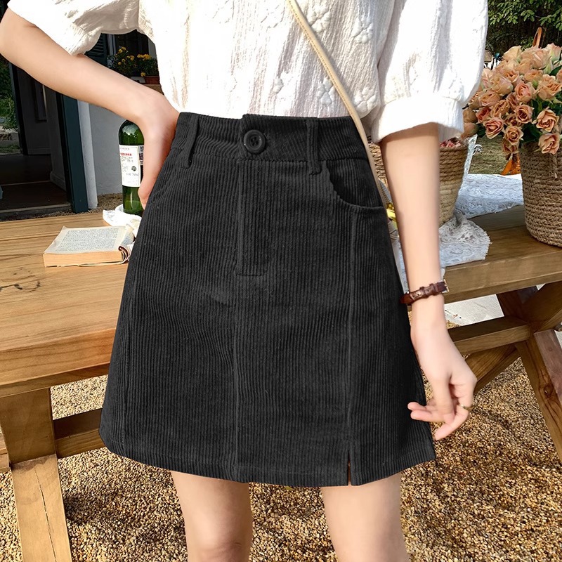 Autumn and Winter Corduroy Korean Style Hip-Hugging Skirt with Slits, High-Waisted Slimming Look A-Line Skirt, Short Skirt, Large Size Skirt, One Step 2024