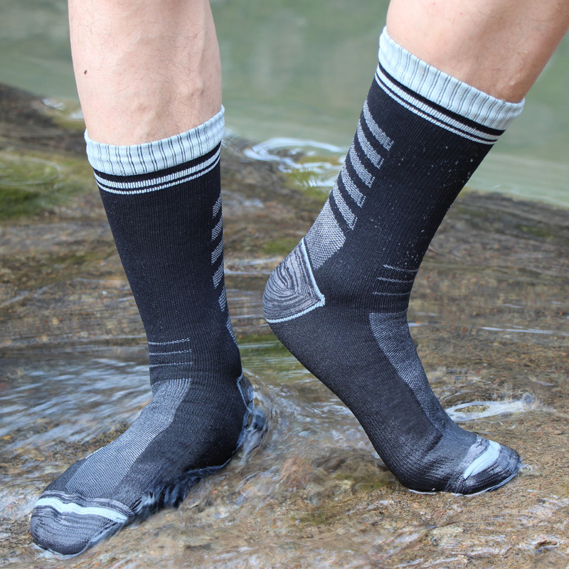 Waterproof socks mid-tube ski socks cycling camping sports wading breathable warm outdoor waterproof socks for men and women