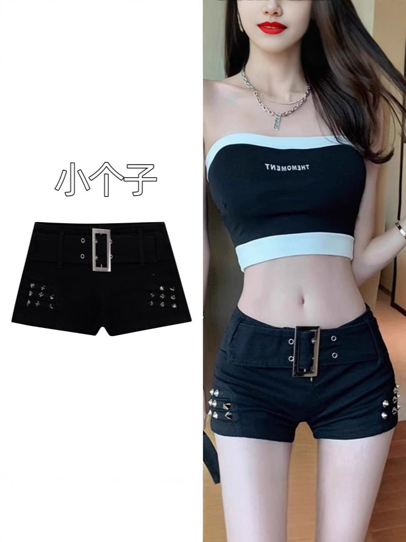 European and American Black Low Waist Hip Slimming Spice Girls Super Shorts Women's Autumn New Slim-Fit Rivet Small Jeans