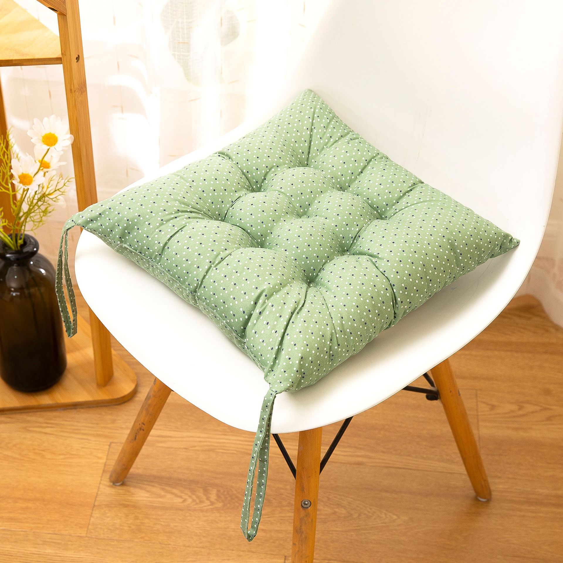 Picture of Four Seasons Cushions Manufacturer Supply Brushed Cloth Casual Cartoon Pastoral Tatami Office Student Beautiful Buttocks Chair Cushions