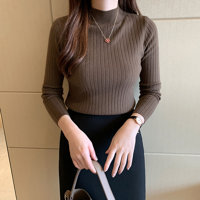 Picture of Half Turtleneck Bottoming Shirt for Women with Thin Inner Wear 2024 Autumn and Winter New Style Short Knitwear Long-Sleeved Knitwear Top