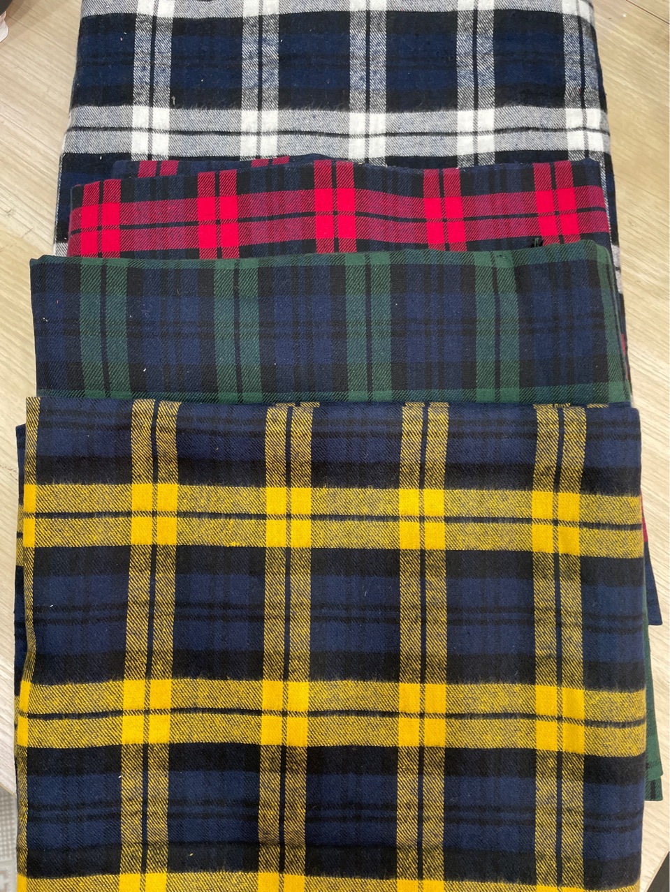 Shirt cotton plaid fabric sanding spot wholesale plaid cotton