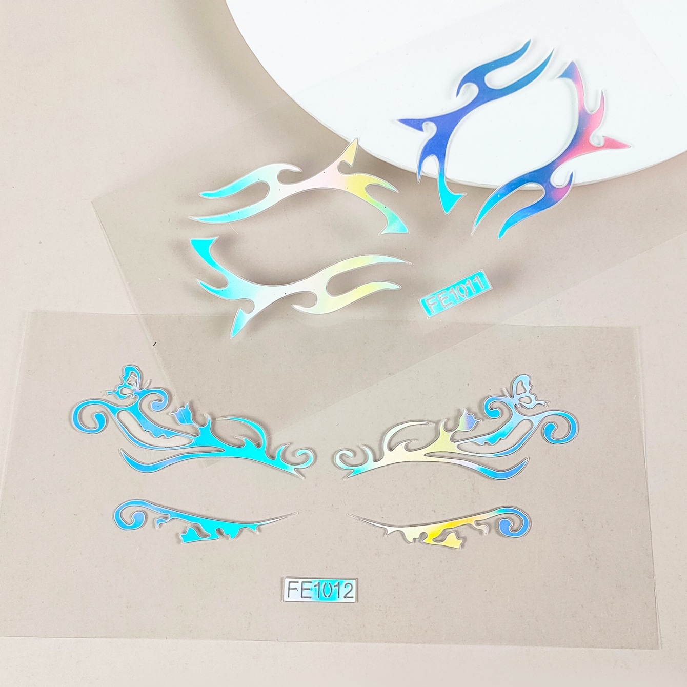 Picture of Spot Eyeliner Stickers for Lazy European and American Eye Makeup Stickers Laser Cut Out Template Makeup Painted Tattoo Stickers