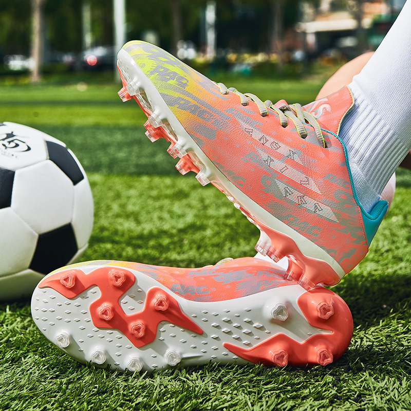 Picture of World Cup Mandarin Duck Primary School Children and Teenagers Broken Nails Spikes Outdoor Spikes School Competition Training Football Shoes