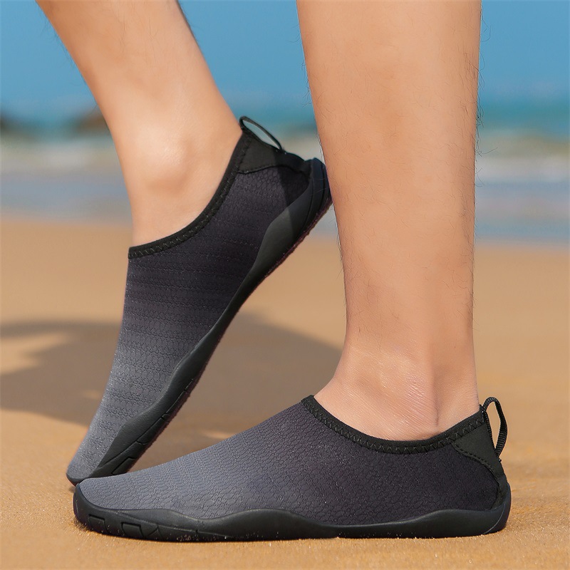 Picture of Cross-border Outdoor Beach Shoes for Men and Women, Snorkeling and Wading Shoes, Soft-soled Quick-drying Swimming Shoes, Non-slip Breathable River-tracing Shoes
