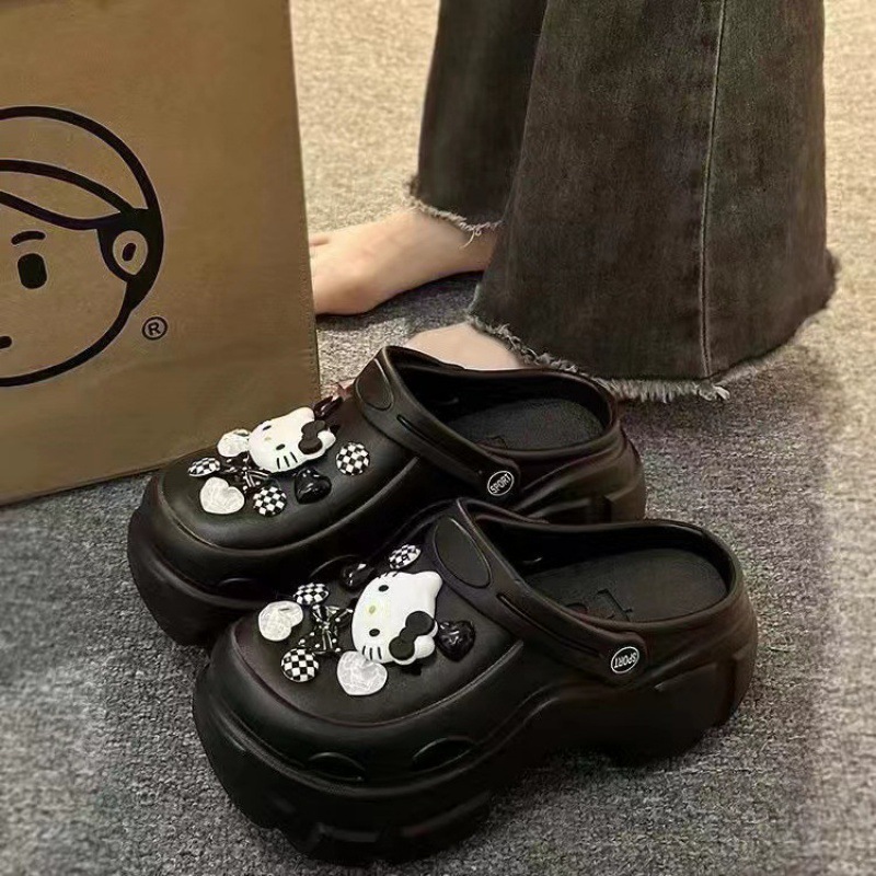 Picture of Baotou EVA hole shoes in 2025 new fashion and versatility student comfortable and casual two-wear non-slip slippers for women's summer