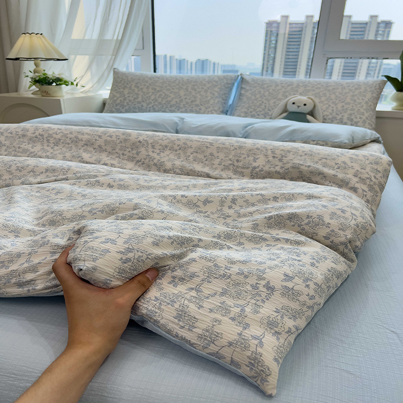Picture of Double-Layer Gauze Wrinkled Cotton Bed Four-Piece Set Small Fresh Quilt Cover Home Ins Style Floral Summer New Three-Piece Set