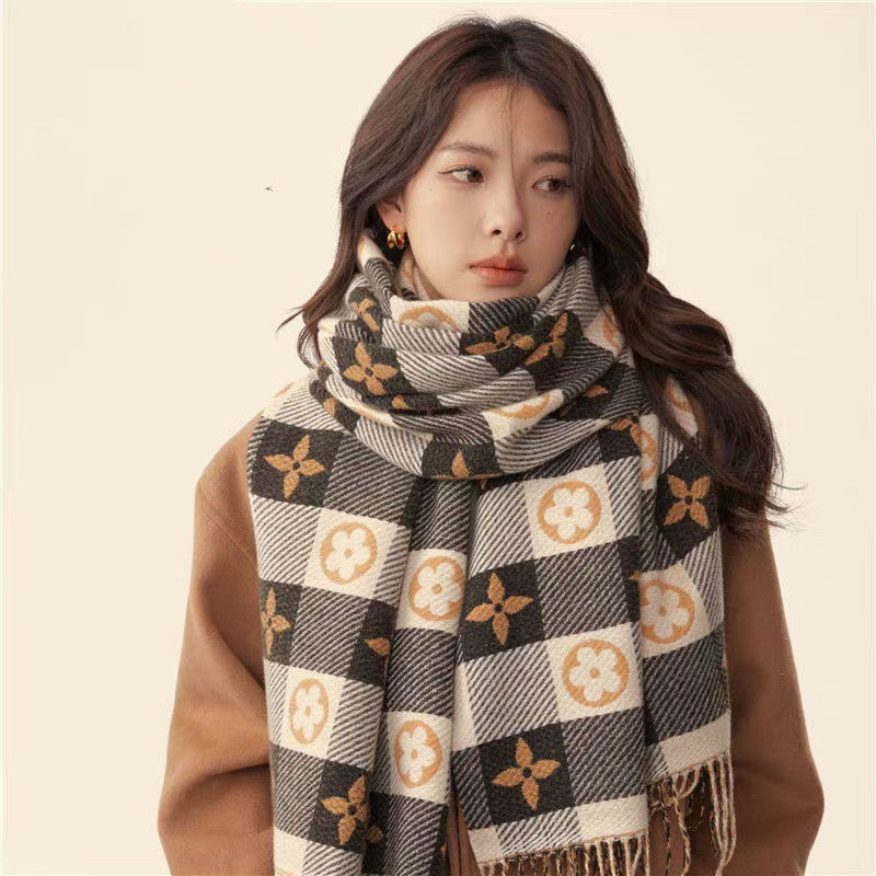 New Korean style warm scarf for women winter ins lazy style old plaid cashmere-like scarf for men