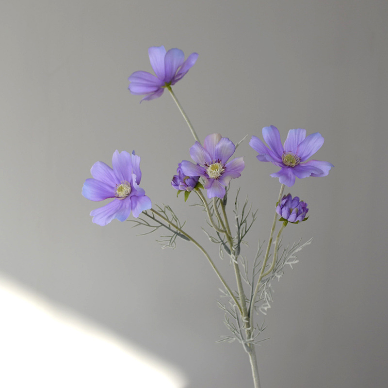 Picture of Taobao small wholesale foreign trade supply pastoral floral simulation flower silk flower Gesang chrysanthemum small chrysanthemum Persian chrysanthemum