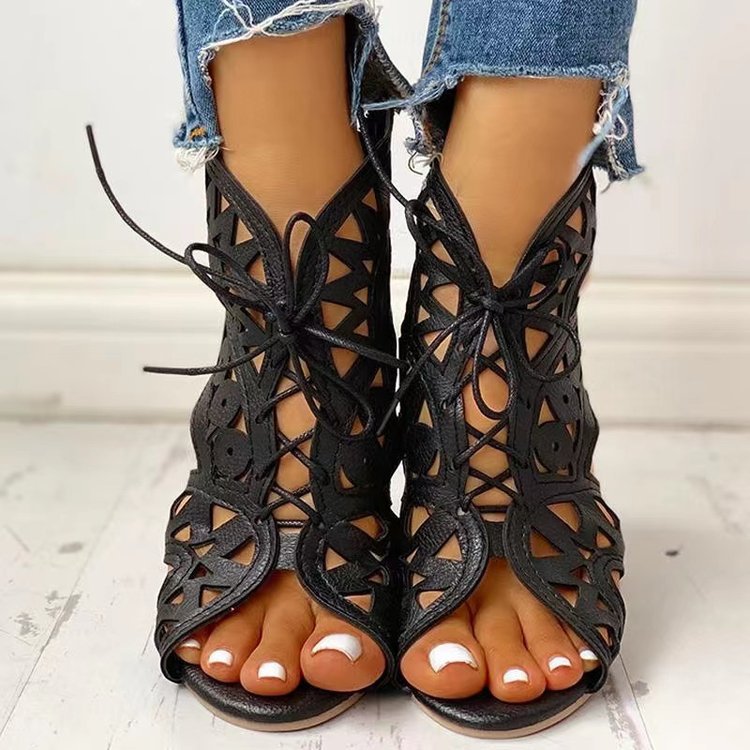 Cross-border foreign trade plus size sandals women's 2024 summer new European and American hollow lace-up wedge heel women's shoes 43 yards wish