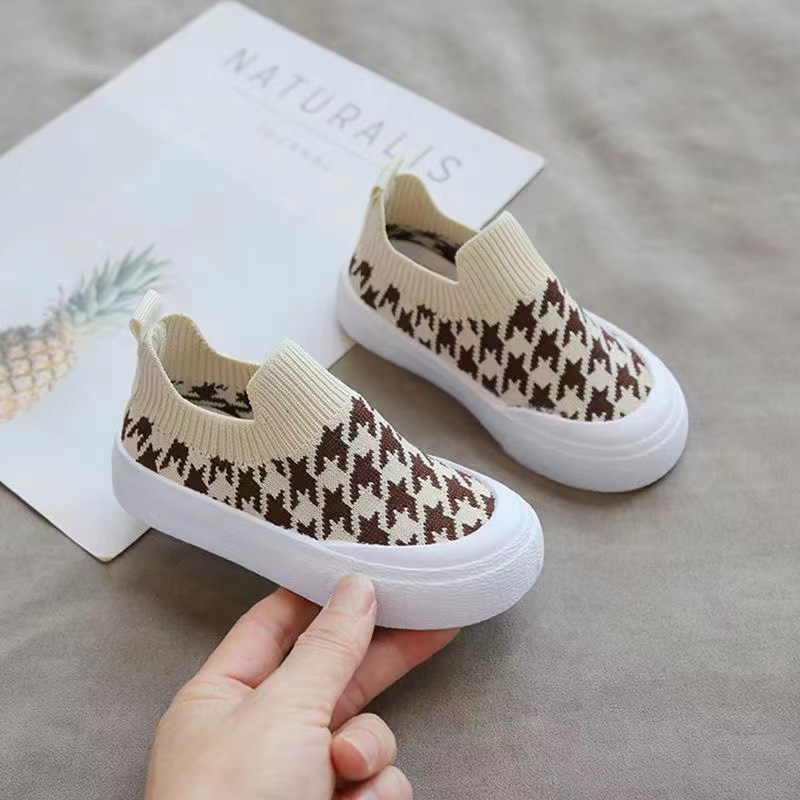Children's shoes men's shoes women's 2024 new children's shoes small and middle-sized children's sports leisure running shoes light soft bottom children's shoes