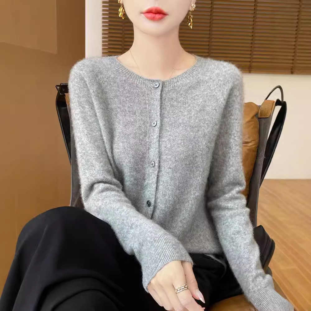 Picture of Wool Cardigan Women's Autumn and Winter New Loose Knitted Sweater First-Line Garment Solid Color Sweater High-end Atmospheric Coat Top