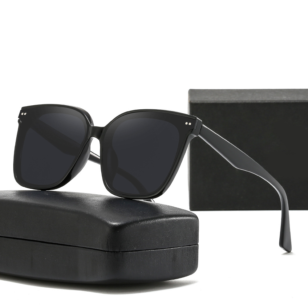 Picture of Hot-Selling New Gm Sunglasses for Women, High-End, Anti-Uv, Big Face, Slimming Look Sunglasses, Men's Driving Polarized Glasses