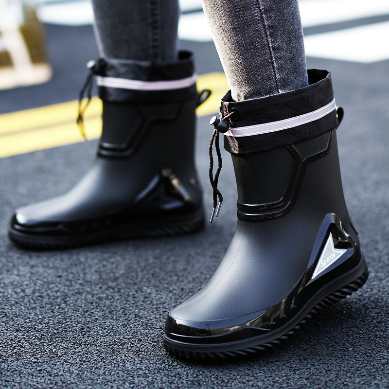 Rain Boots Men's Labor Protection Work Rubber Shoes Middle Tube Non-slip Waterproof Kitchen Fishing Shoes Outer Wear Rain Boots Soft Bottom Water Shoes for Men