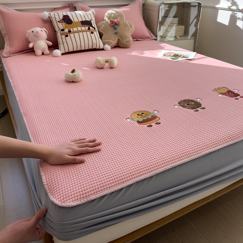 Picture of Summer 100% Polyester Ice Bean Mat Three-Piece Set Ice Silk Mat Fitted Sheet Air-Conditioned Soft Mat Type a Maternal and Infant Grade