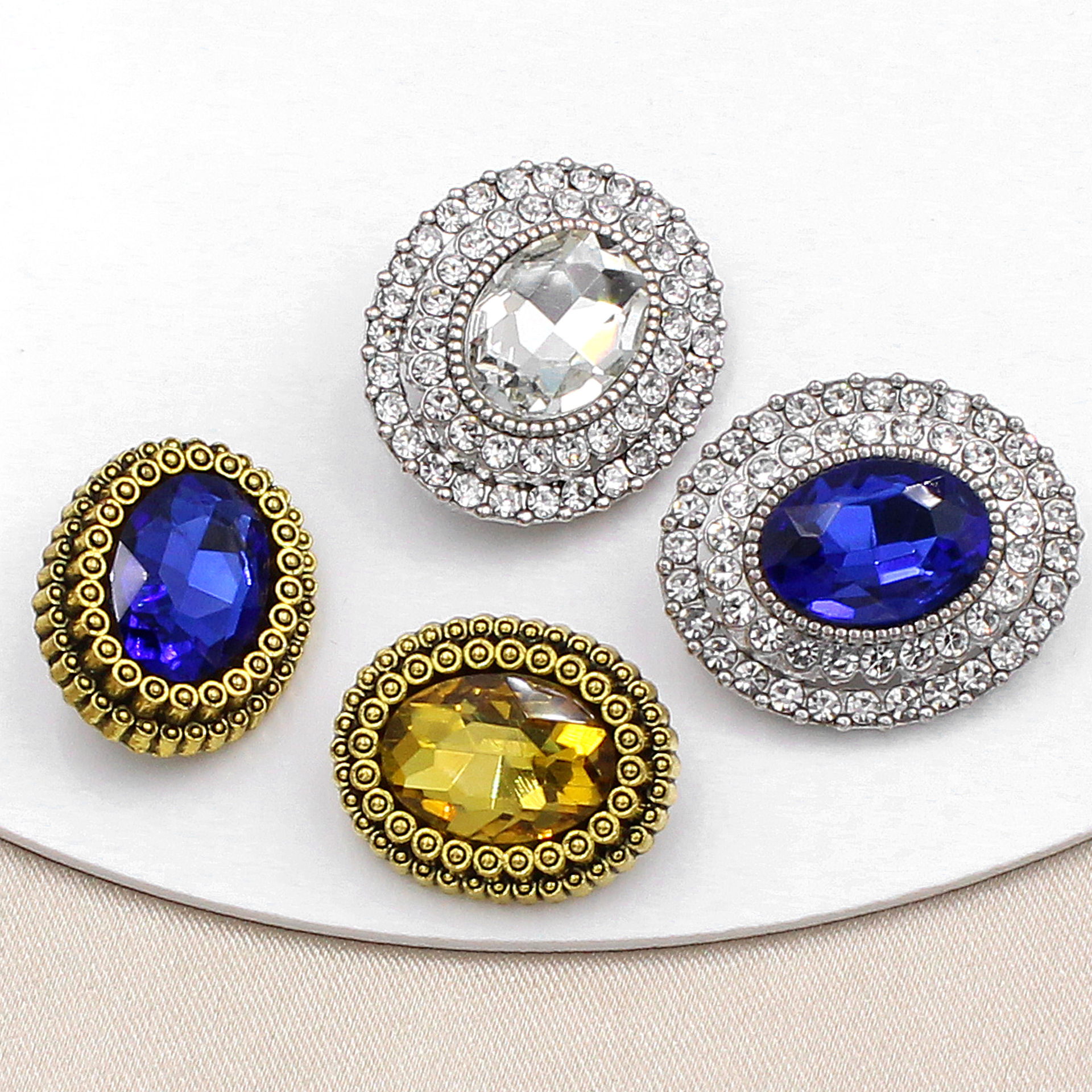 Golden Age Diamond Button Oval Crystal Metal Button New in stock Straight Hair Small Chanel Style Women's Clothing Hand