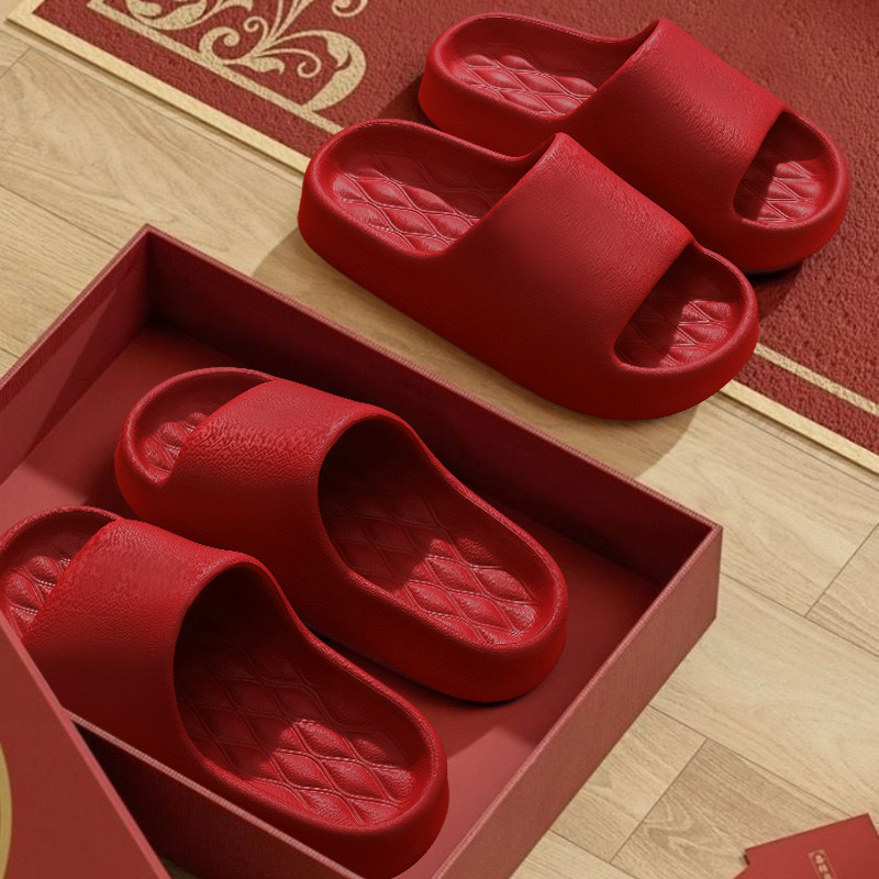 EVA Slippers Men's Wedding Red Slippers Women's Couple One-Word Slippers Festive Engagement Accompanying Marriage Year Sandals Women