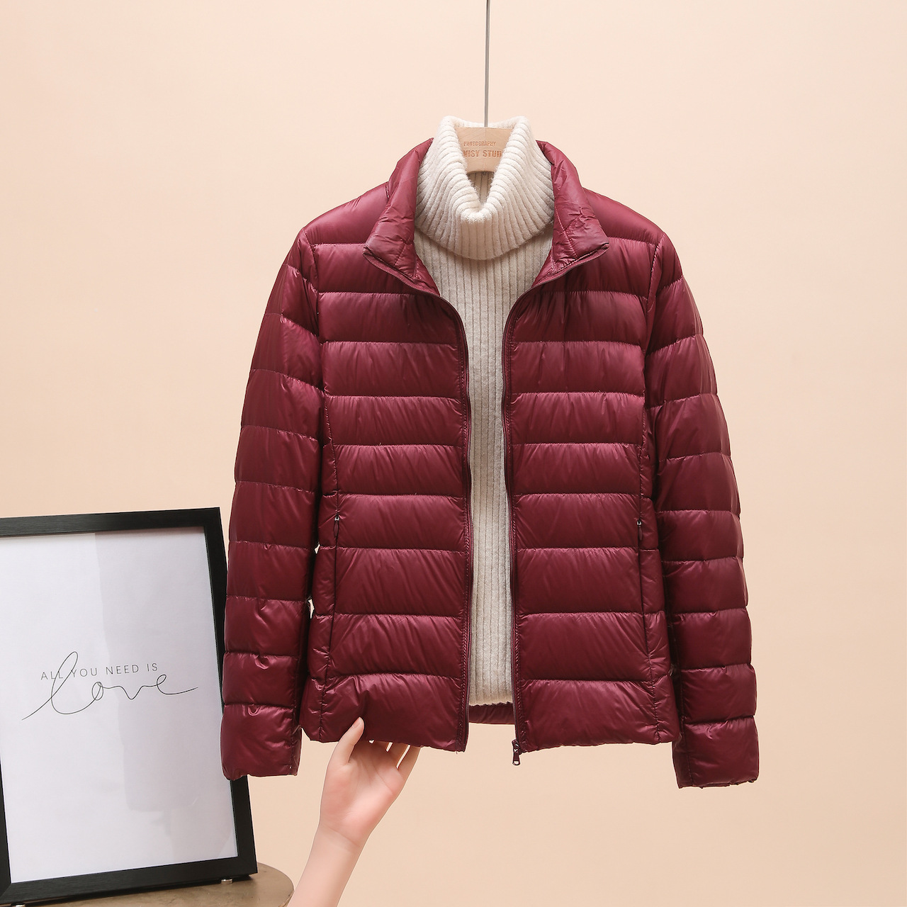 Picture of European Down Jacket Women's 2025 New Short Lightweight Thickened Warm Slim Korean Style White Duck Down Fashion Jacket
