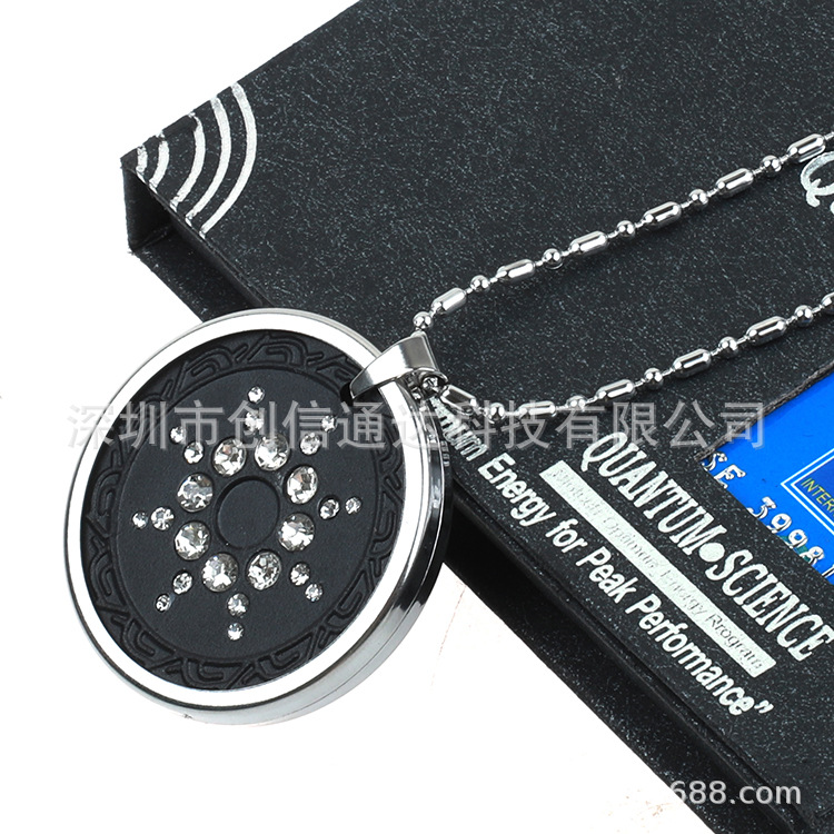 Quantum Pendant with Diamond Metal Chain Will Be Sold Natural Volcanic Stone Negative Ion Pendant Quantum Pendant