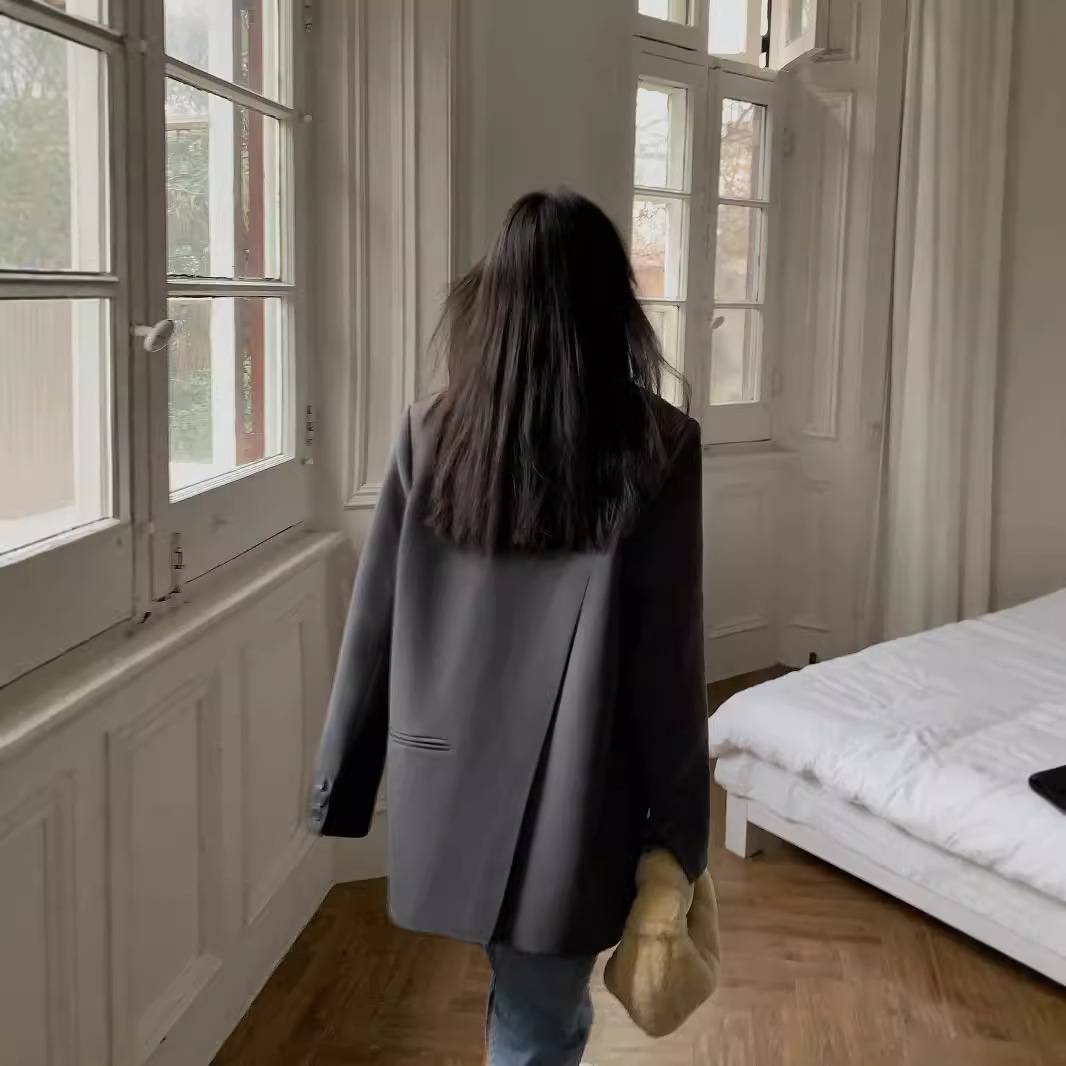 Chic Gray Small Suit Jacket for Small Women 2025 Spring New Style Design Niche Suit