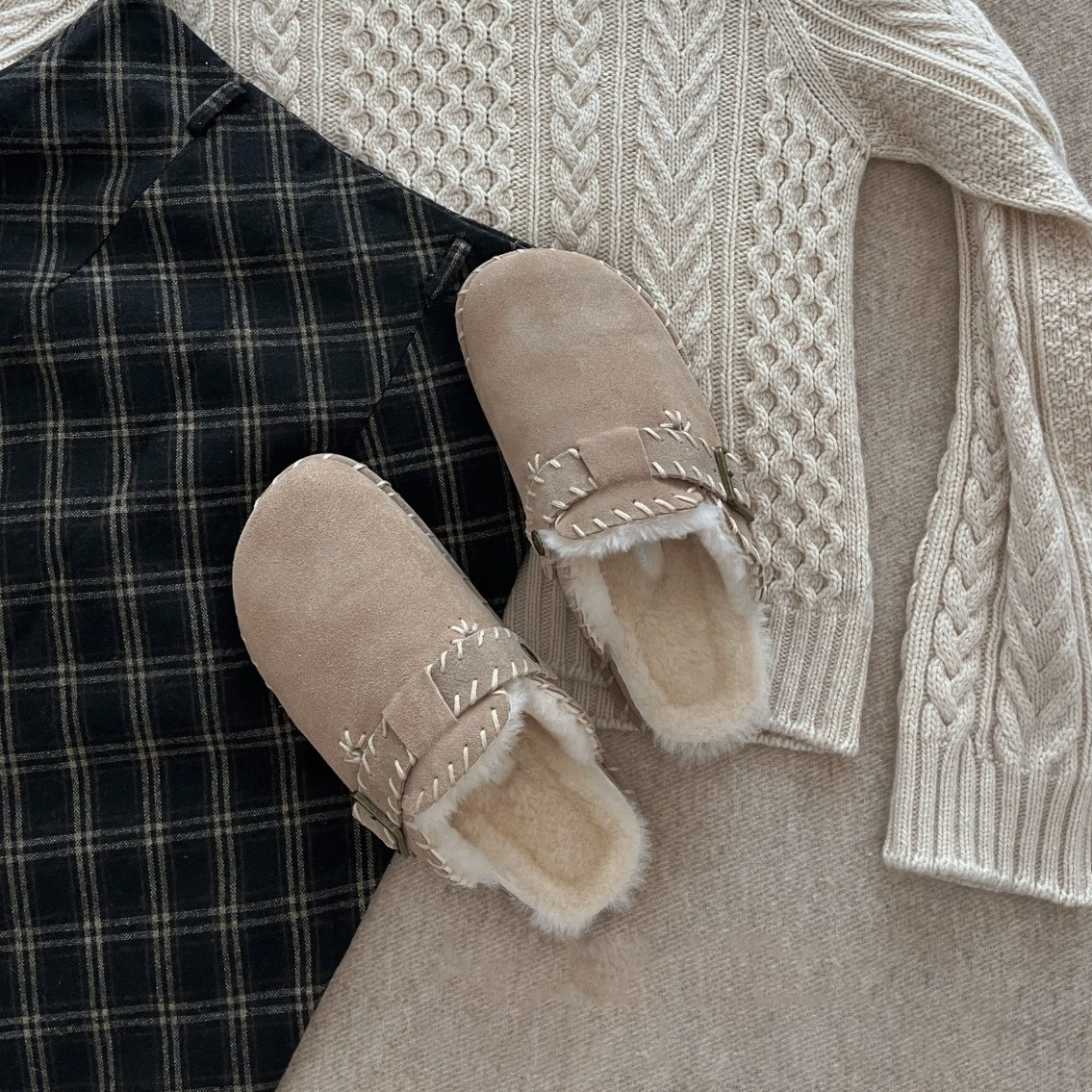 New fleece-lined Baotou Burken Shoes Women's Autumn and Winter New Casual Slip-on Lazy Shoes Warm Half-Slip-on Cotton Shoes