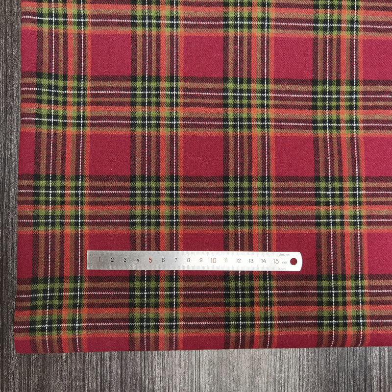 Picture of Spot twill sanding cotton plaid children's shirt plaid fabric 21 yarn-dyed flannel decorative fabric