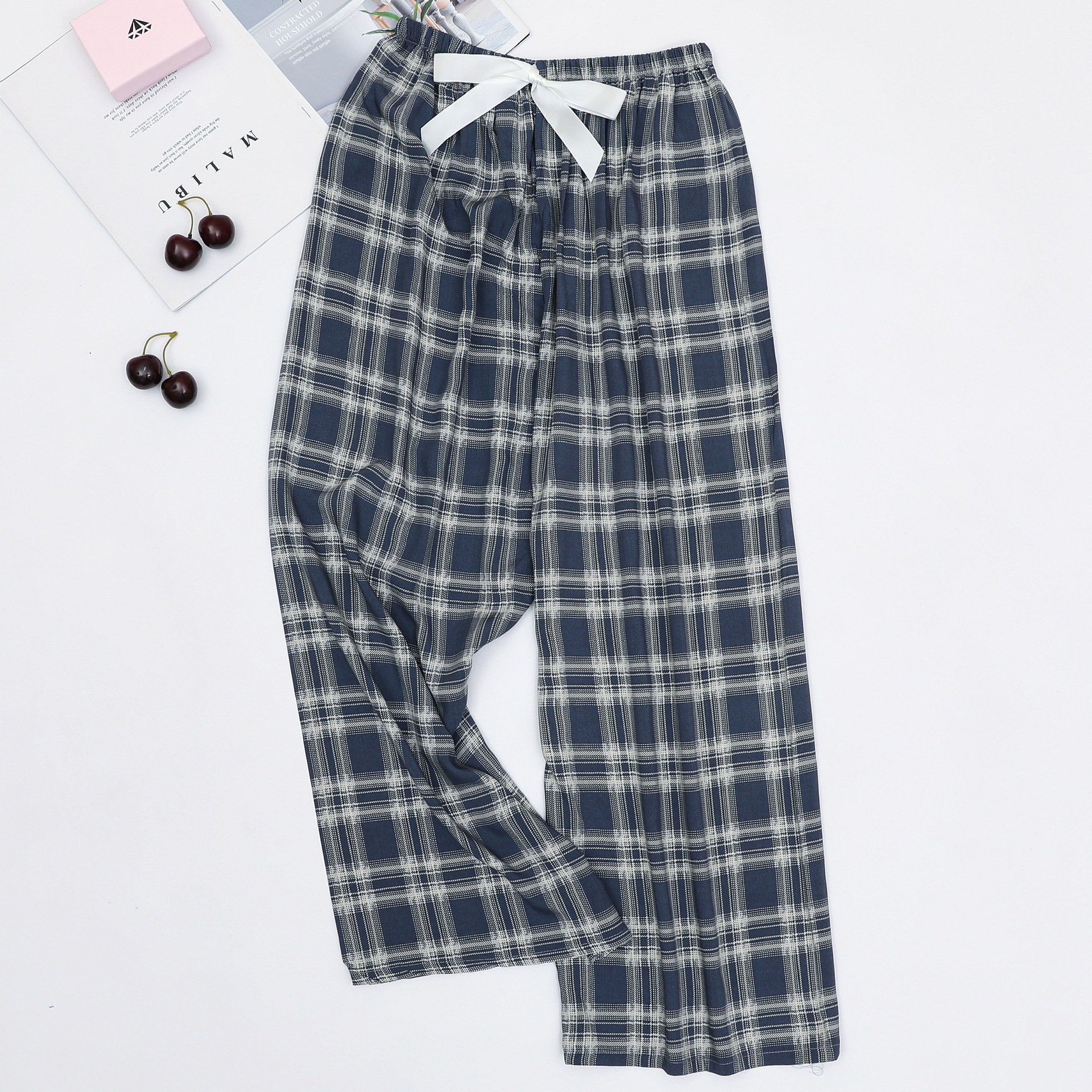 Picture of Cotton Silk Pajama Pants Women's Summer Thin Black and White Cartoon Style Wide Leg Pants Large Size Loose Outer Wearing Foreign Trade Beach Pants