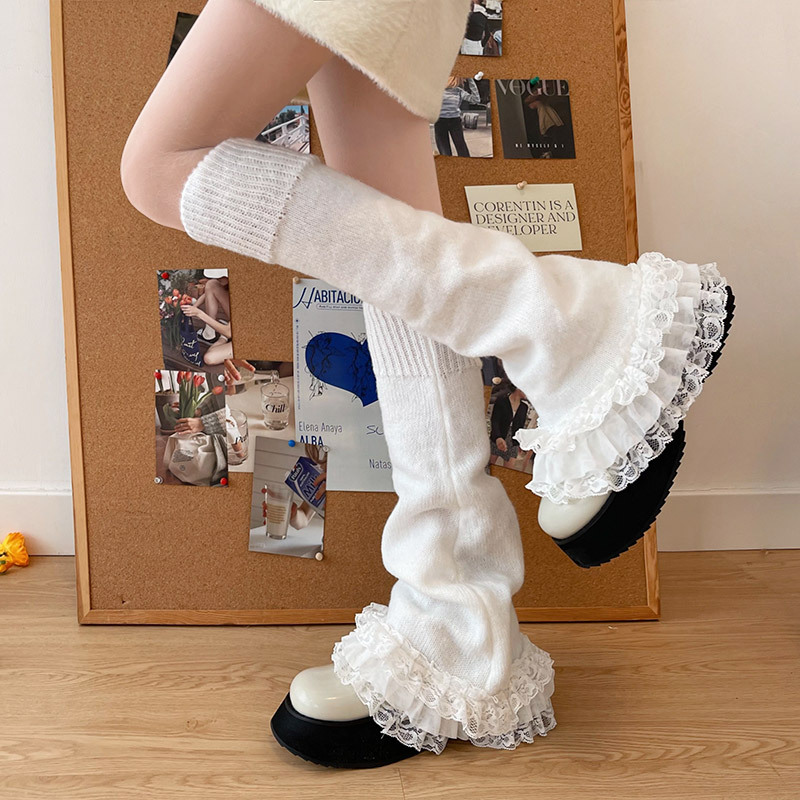 Millennium y2g retro hot girl lace big lace Lolita girl jk horn T-shaped socks big elephant leg socks for women