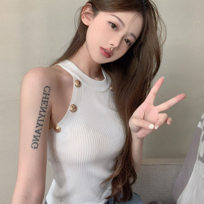 Picture of Cross-border 2024 New Sleeveless Halter Camisole Women's Sexy Sweet and Hot Slim-fit Short Navel Top Trendy Foreign Trade