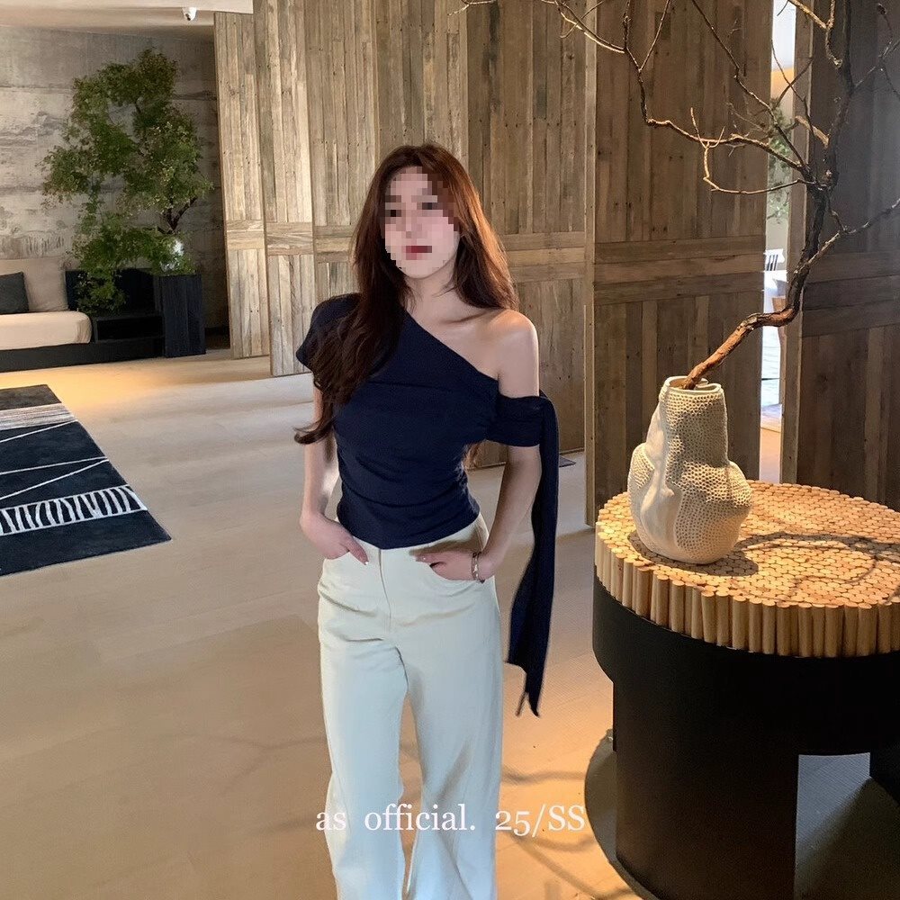 Designed Asymmetrical Short-Sleeved T-Shirt for Women 2025 New Spring and Summer Korean Style Slant Collar Off-Shoulder Waist Tight Elastic Shirt