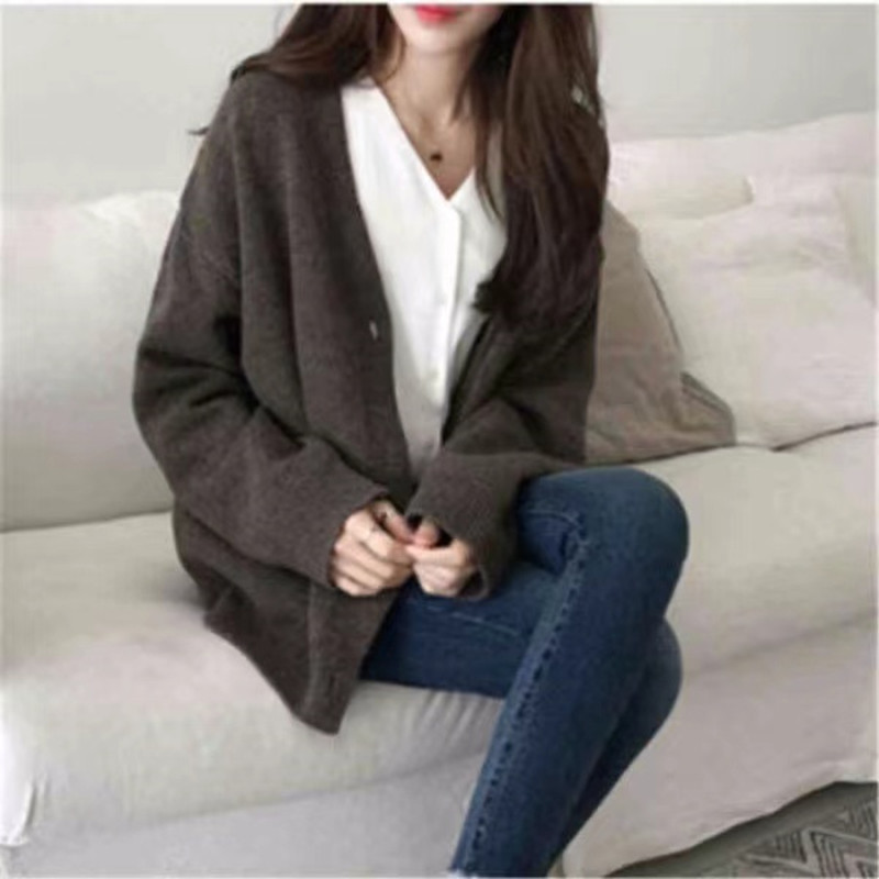 Picture of 2025 Spring & Fall New Loose Long-Sleeved Top Lazy Style Soft Waxy V Neck Knitted Cardigan Jacket Outer Sweater for Women