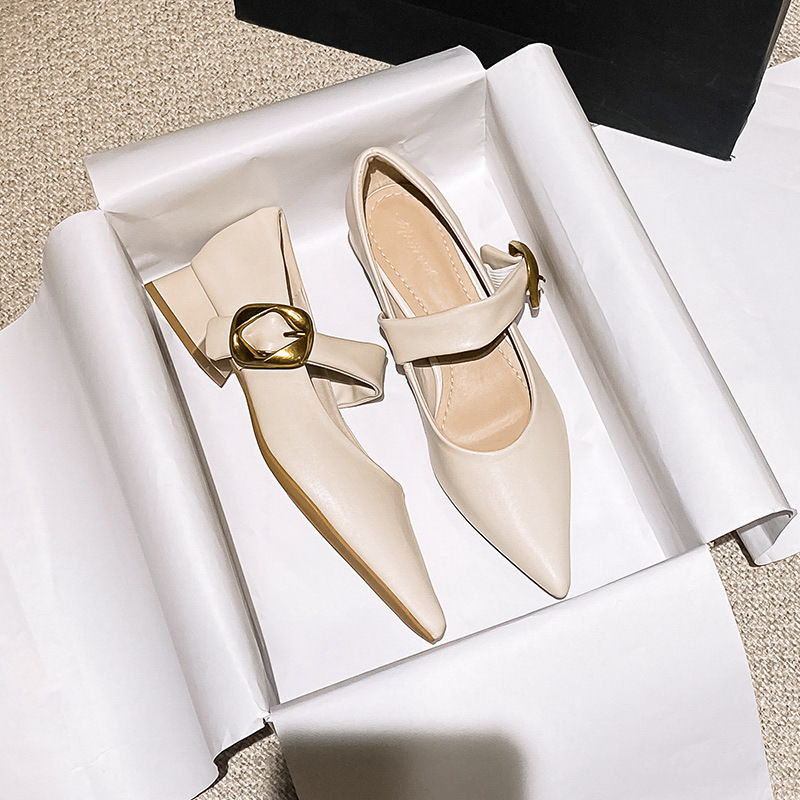 Soft Leather Flats for Women 2023 Summer New Style Pointed Toe Shallow Mouth Thick Heel Not Tiring Feet French One-Word Buckle Mary Jane Shoes