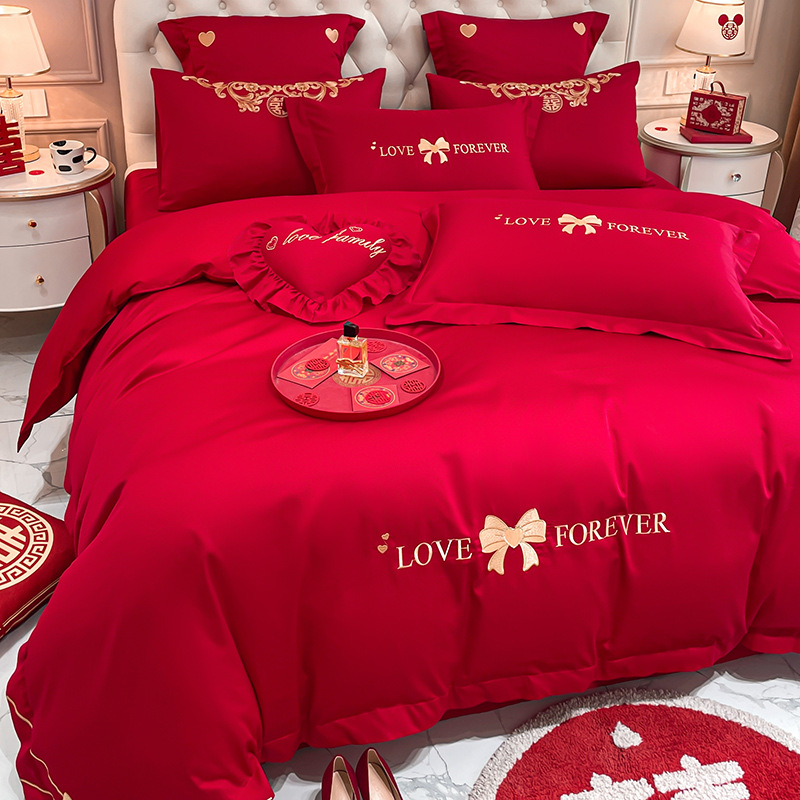Picture of High-end Chinese Dragon and Phoenix Embroidery Fashion Wedding Four-piece Wedding Big Red Bed Sheet Quilt Cover Accompanying Bedding