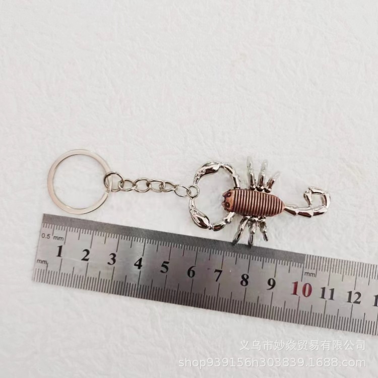 Picture of Retro Creative Three-dimensional Simulation Scorpion Alloy Keychain Pendant Men's Backpack Key Pendant Ornaments