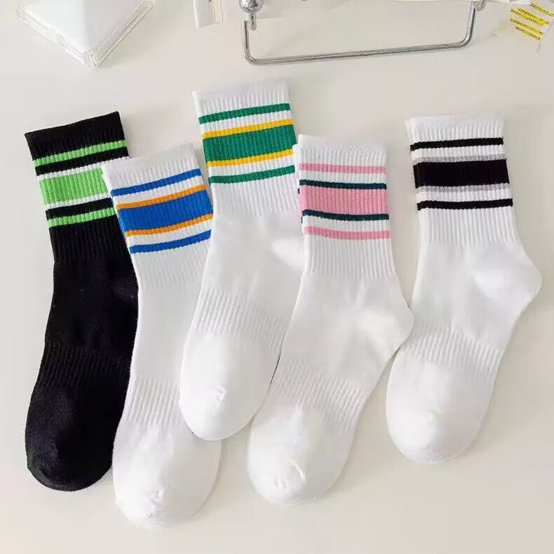 Picture of men's socks sports deodorant socks wear-resistant sweat-absorbent men's trophy socks
