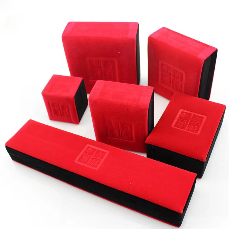 Factory wholesale red flannel pendant box auspicious bracelet box jade necklace box ring box printed trademark text