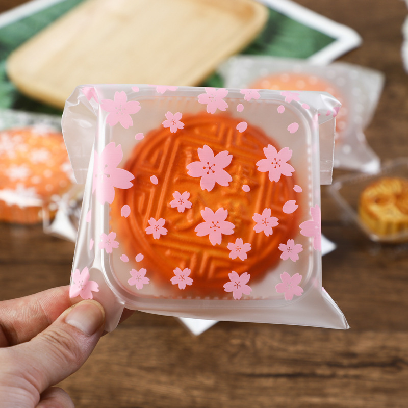 Creative New Moon Cake Packaging Bag Base Holder Moon Cake Transparent Self-sealing Bag Egg Yolk Crisp Flow Heart Ice Skin Moon Cake Self-sealing Bag