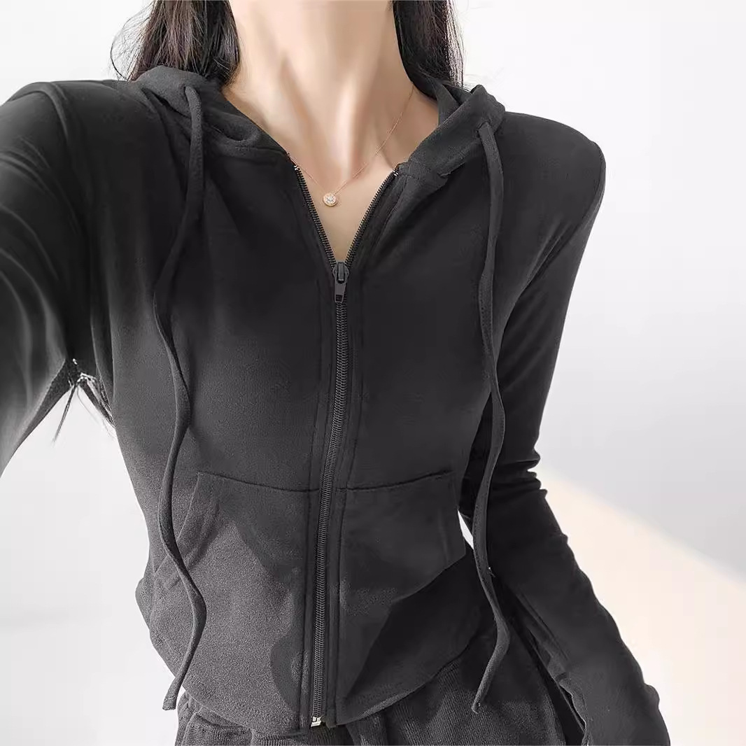 Maillard Women's Short Long-sleeved Shoulder Jacket Slim-fit Hooded Hot Girl Style Outfit Sports Top for Autumn and Winter Ins Trendy