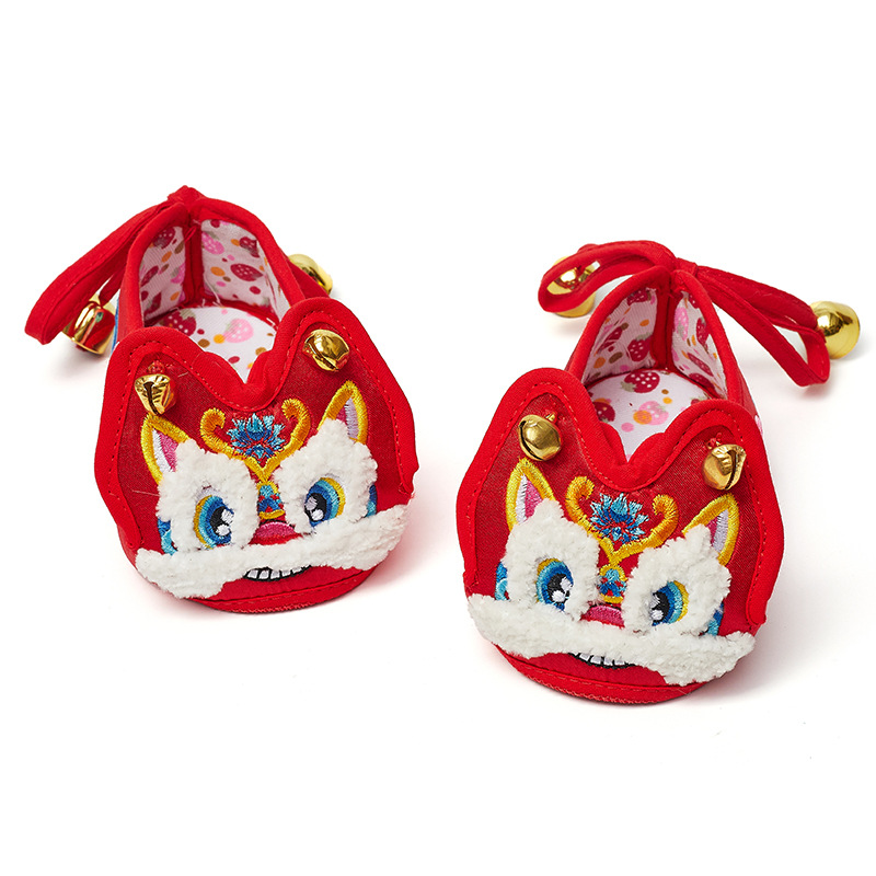 Picture of Xinxiangyun Embroidered Soft-Soled Handmade Tiger Head Shoes for Men and Women, Toddler Shoes for Infants and Toddlers, Faucet Breathable Cloth Shoes