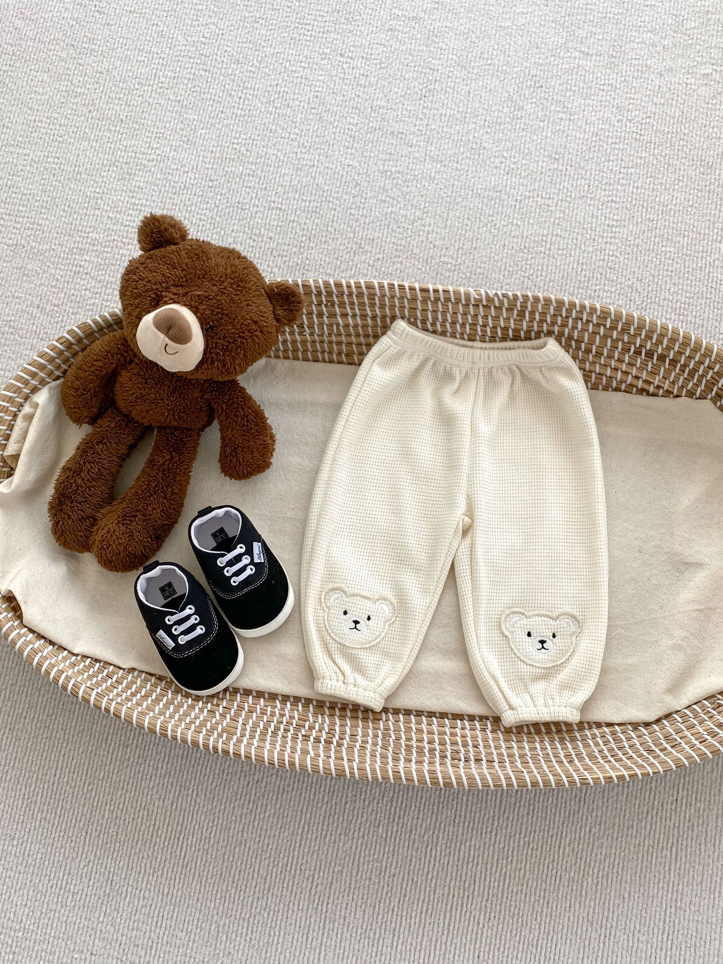 Picture of 2024 Spring Children's pants cute bear waffle pants thin outer wear baby baby casual ankle-tied pants