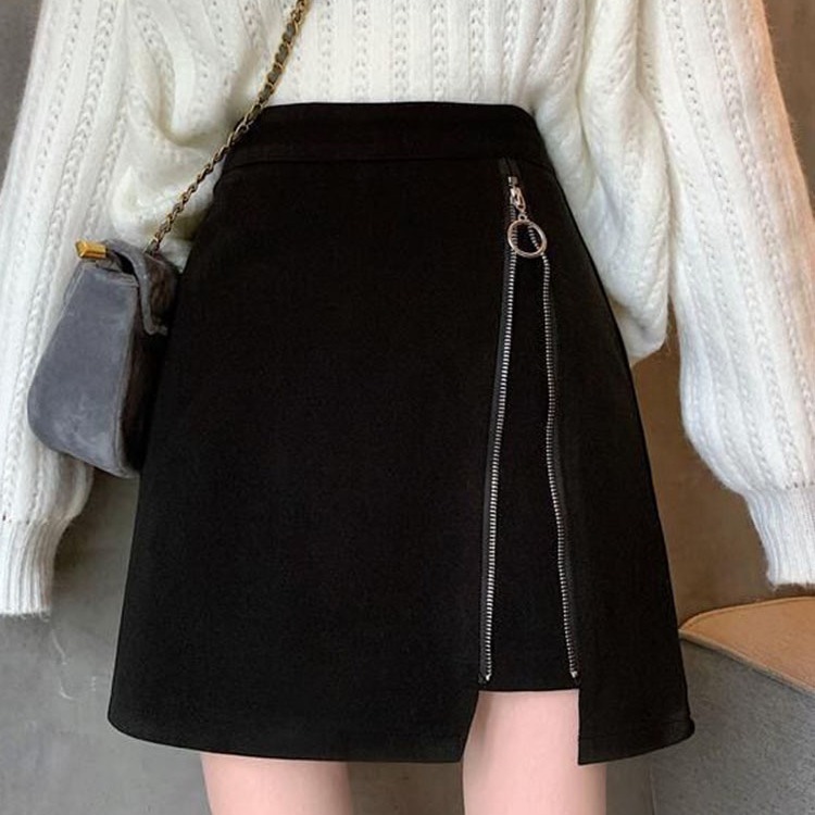 Black Woolen Skirt Women's Autumn and Winter 2023 New A- word High Waist Hip Short Skirt for Small Men with Sweater