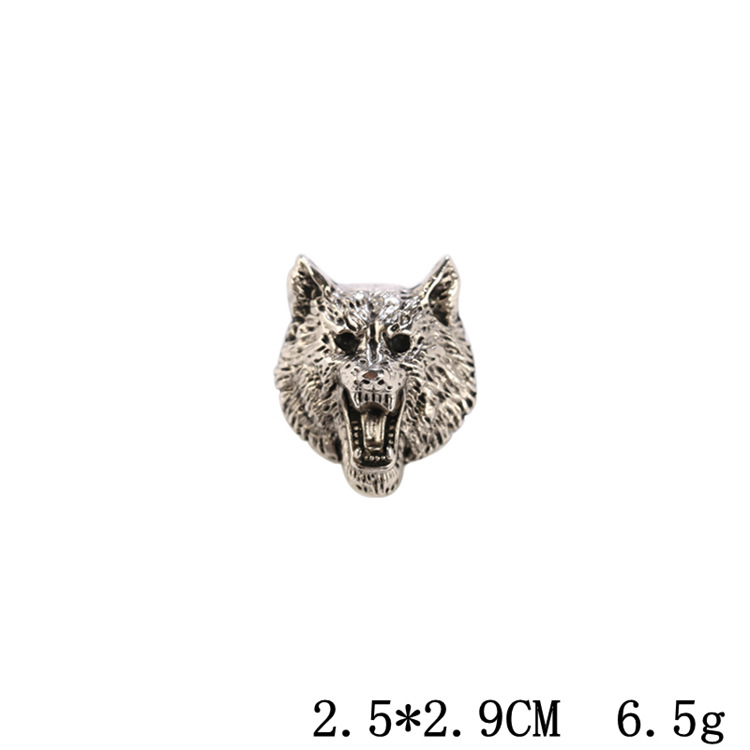 Picture of Popular Men's Suit Brooch Jewelry Retro Relief Badge Business Formal Collar Pin Wedding Groom Suit Decoration