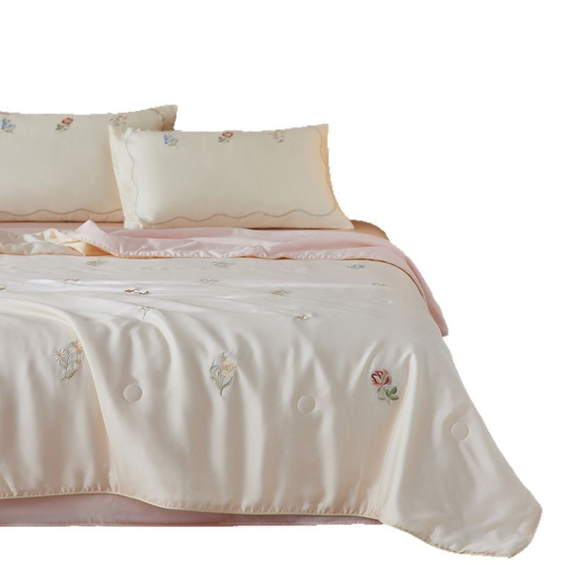 Picture of Class a Floral Embroidered Tencel Summer Quilt Four-Piece Set, Lightweight and Breathable, Suitable for Young Girls, for Sleeping Naked, Air-Conditioned Summer Cooling Quilt