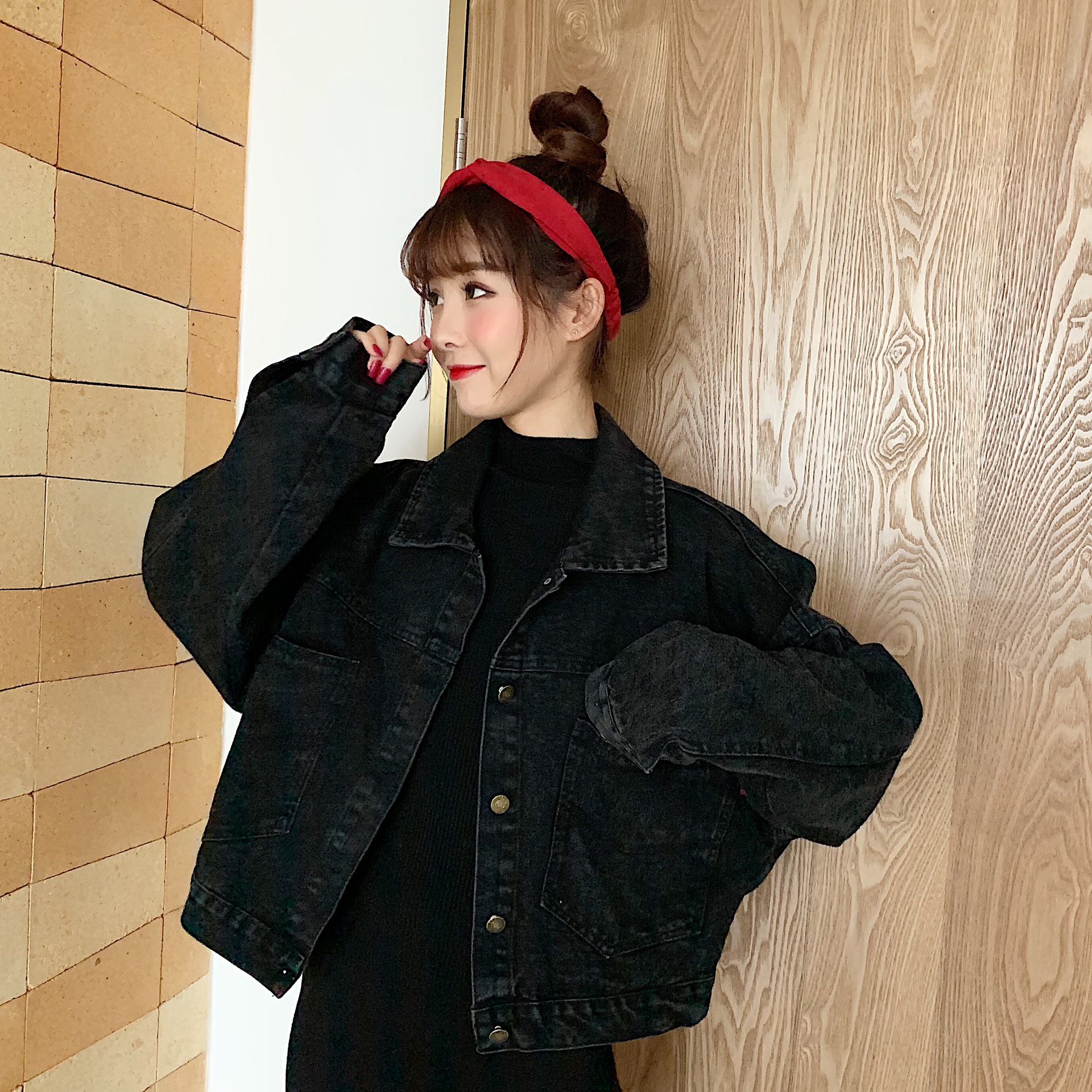 Picture of Cross-border 2022 Spring and Autumn New Korean Style Loose Denim Jacket Women's Short Women's Jacket All-match Top Instagram Fashion
