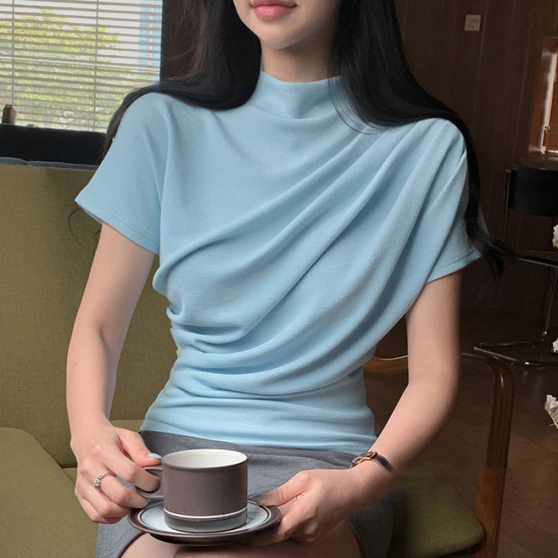 South Korea Dongdaemun autumn new this year's popular beautiful top flabby feeling wear half high collar short sleeve T-shirt women